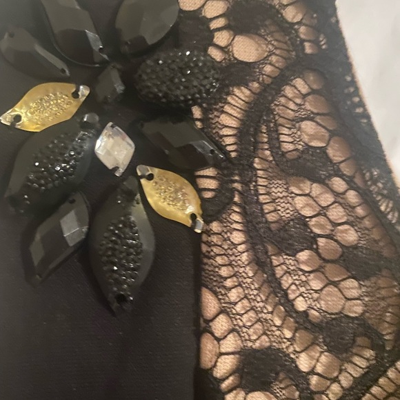 Gianni Bini Black and Tan lace like new dress with beaded detail - Picture 6 of 7